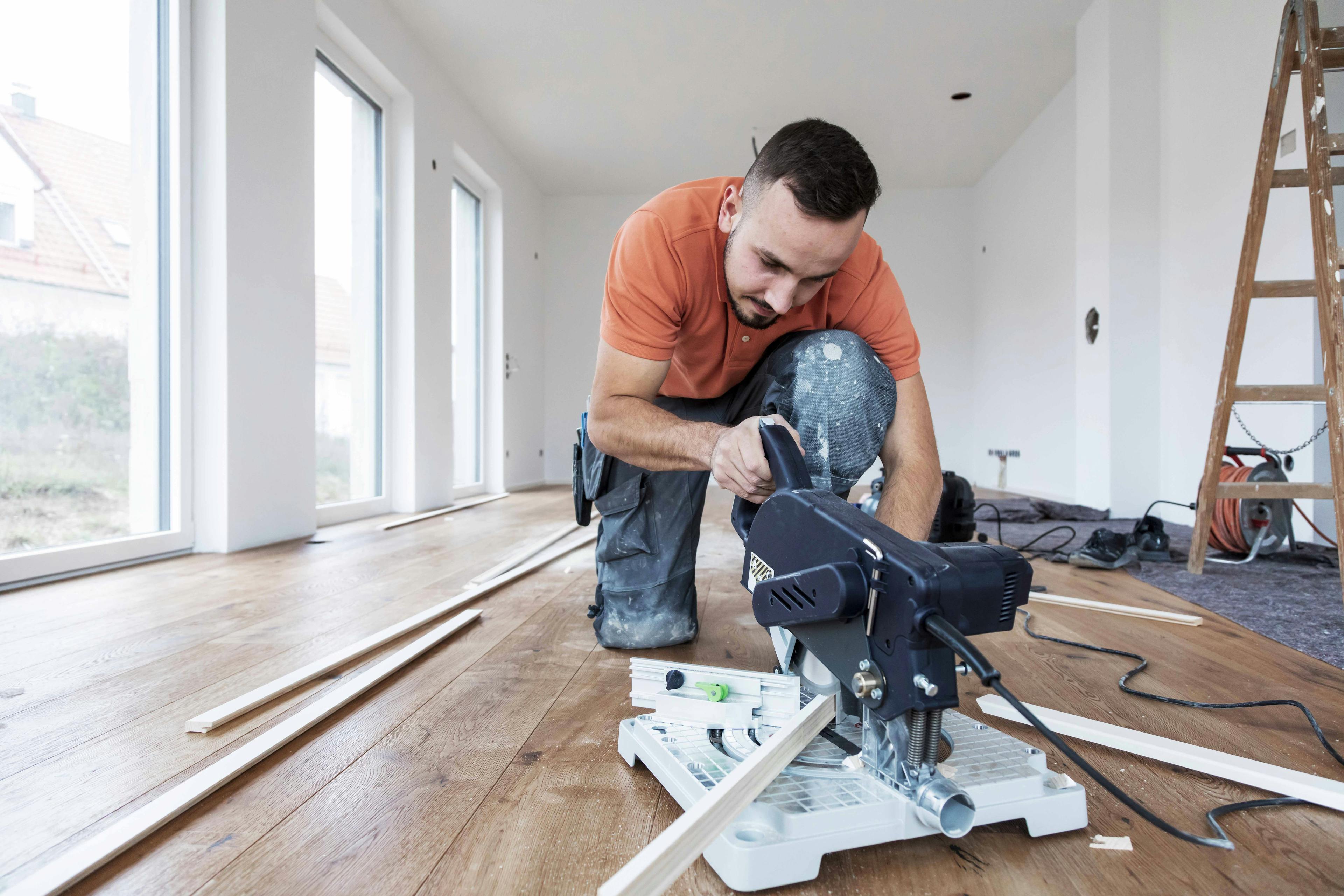 Laying hard flooring